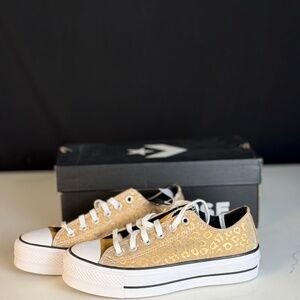 CHUCK TAYLOR ALL STAR PLATFORM LOW 'AUTHENTIC GLAM - GOLD LEOPARD'